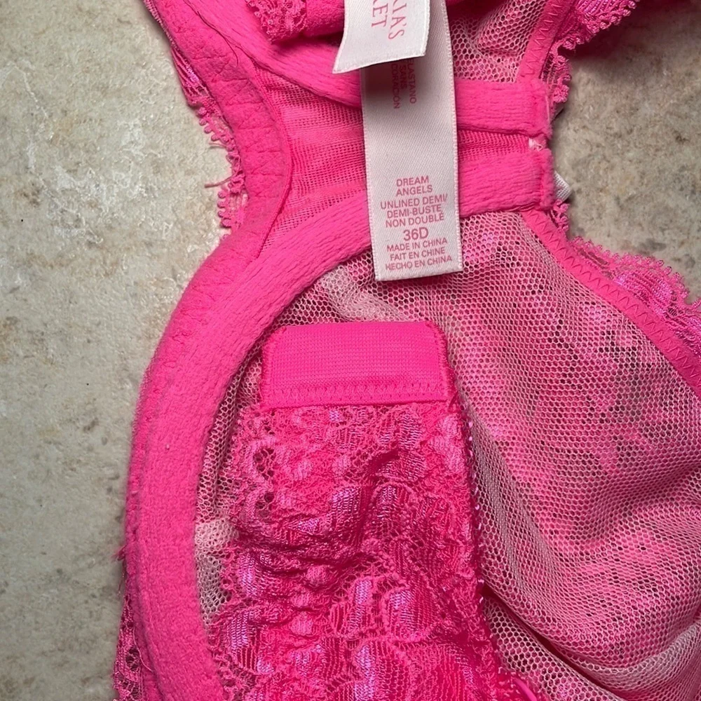 Victoria's Secret Dream Angels Hot Neon Pink Unlined Lace Bra 36D